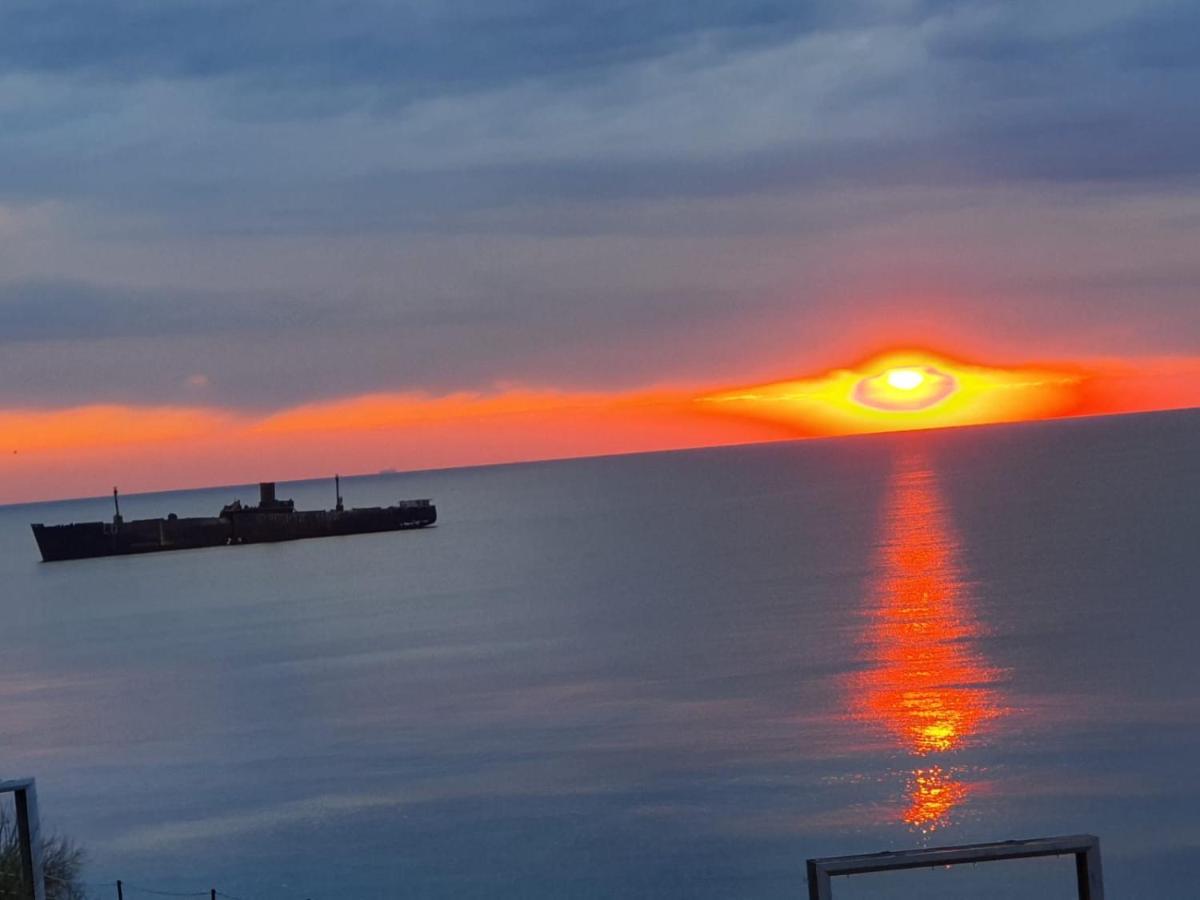 Vila Julia Costinesti Buitenkant foto