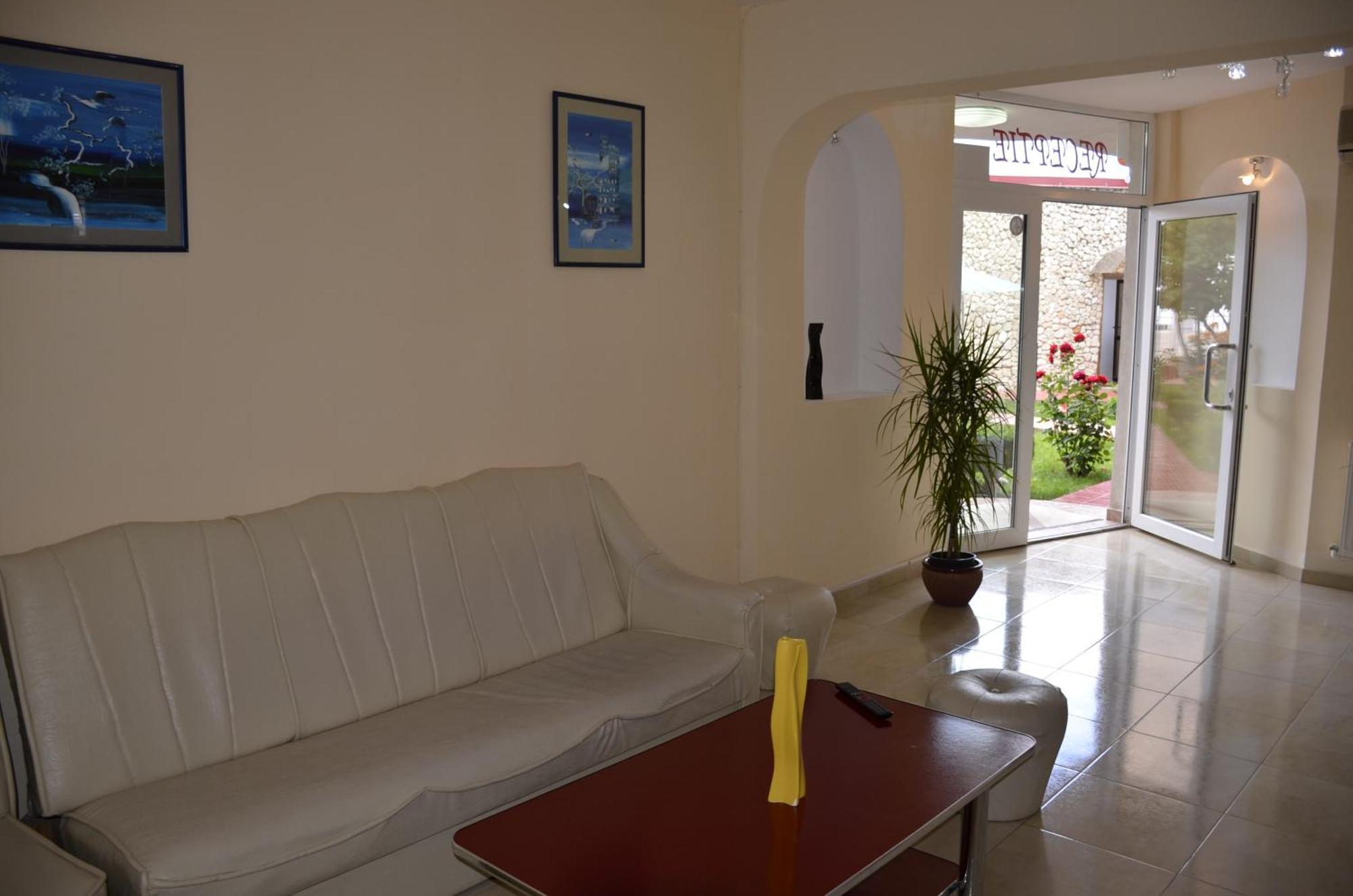 Vila Julia Costinesti Buitenkant foto